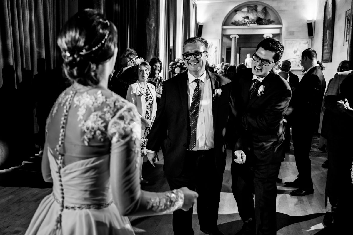 Woburn Sculpture Gallery Wedding - Laura & Andrew