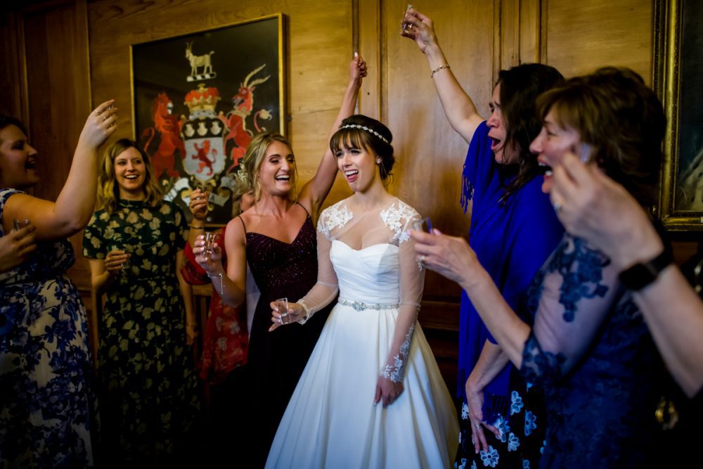 Woburn Sculpture Gallery Wedding - Laura & Andrew