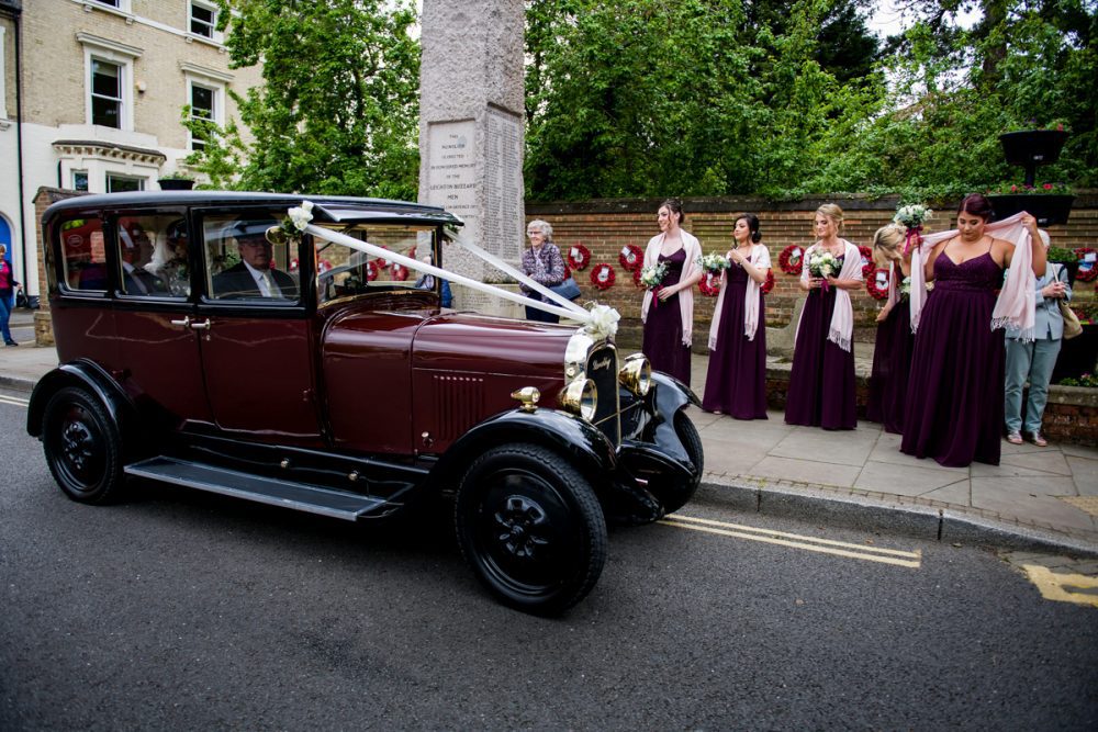 Woburn Sculpture Gallery Wedding - Laura & Andrew