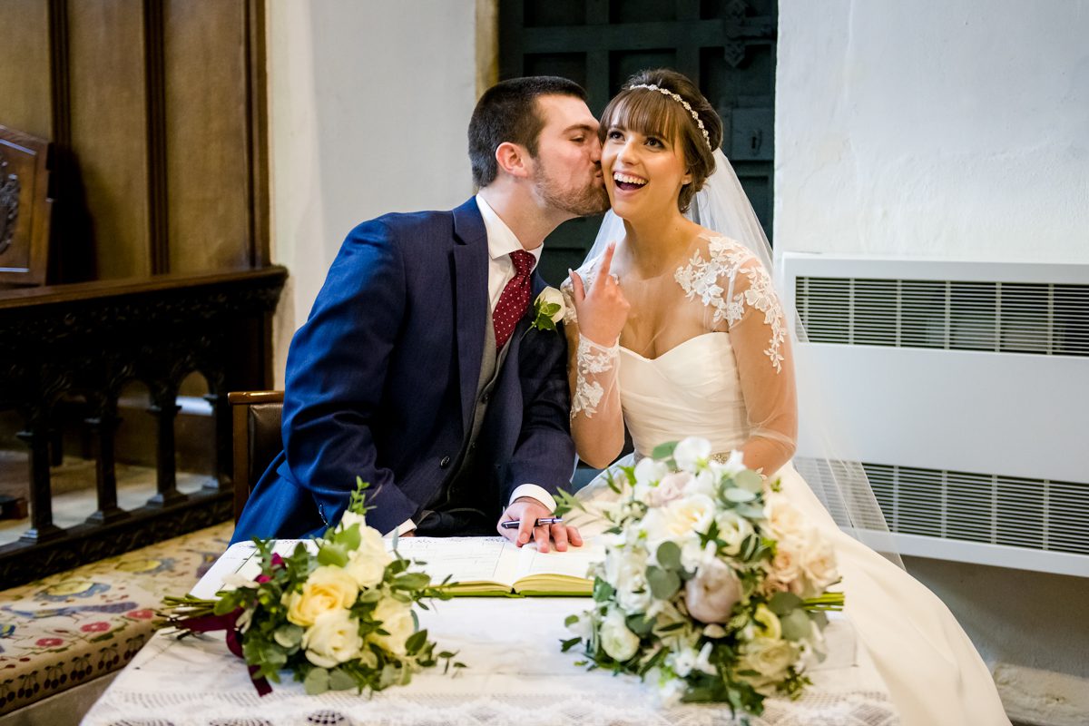 Woburn Sculpture Gallery Wedding - Laura & Andrew