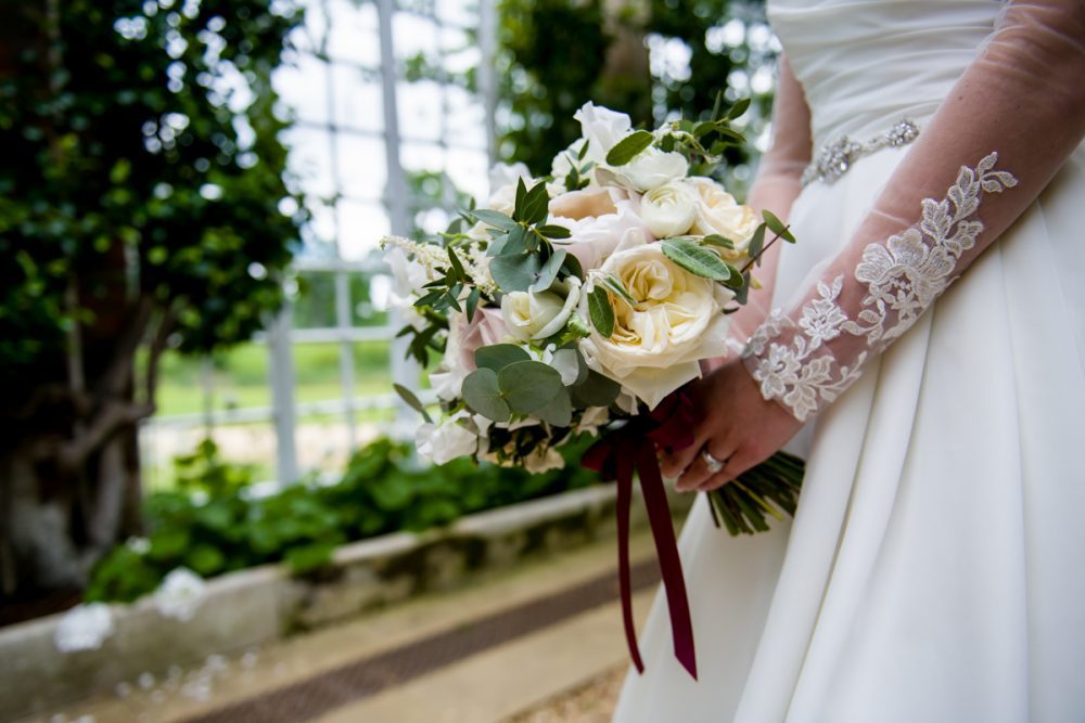 Woburn Sculpture Gallery Wedding - Laura & Andrew