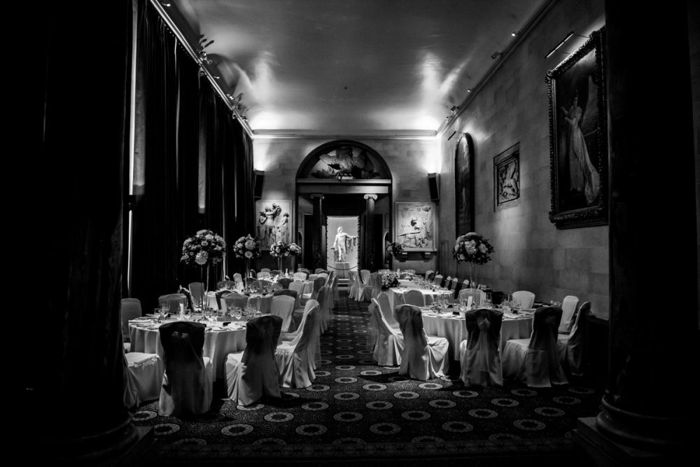 Woburn Sculpture Gallery Wedding - Laura & Andrew