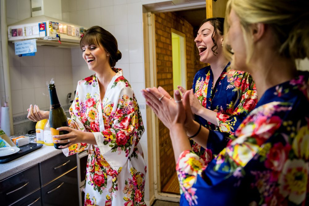 Woburn Sculpture Gallery Wedding - Laura & Andrew