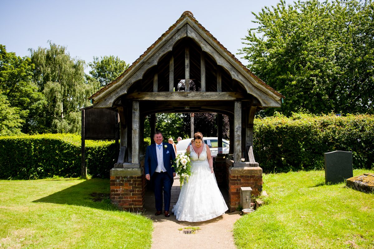 Barns at Redcoats Wedding - Lauren & Steve