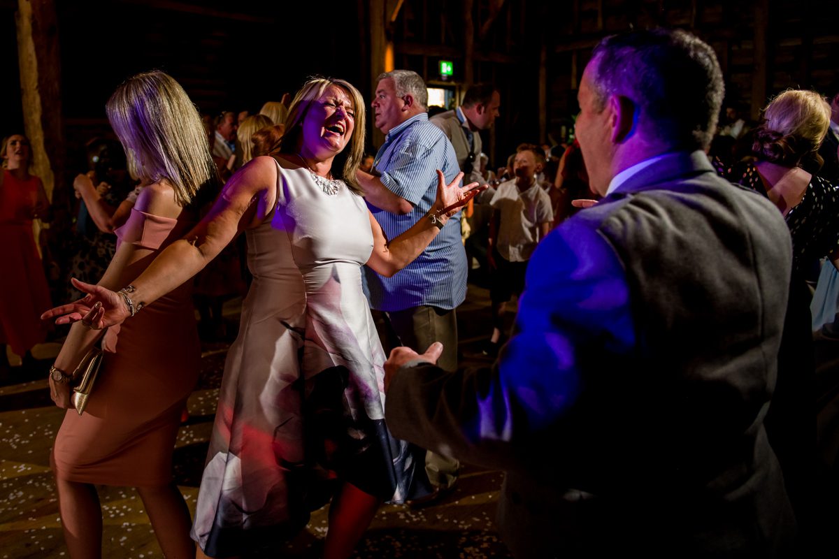 Barns at Redcoats Wedding - Lauren & Steve