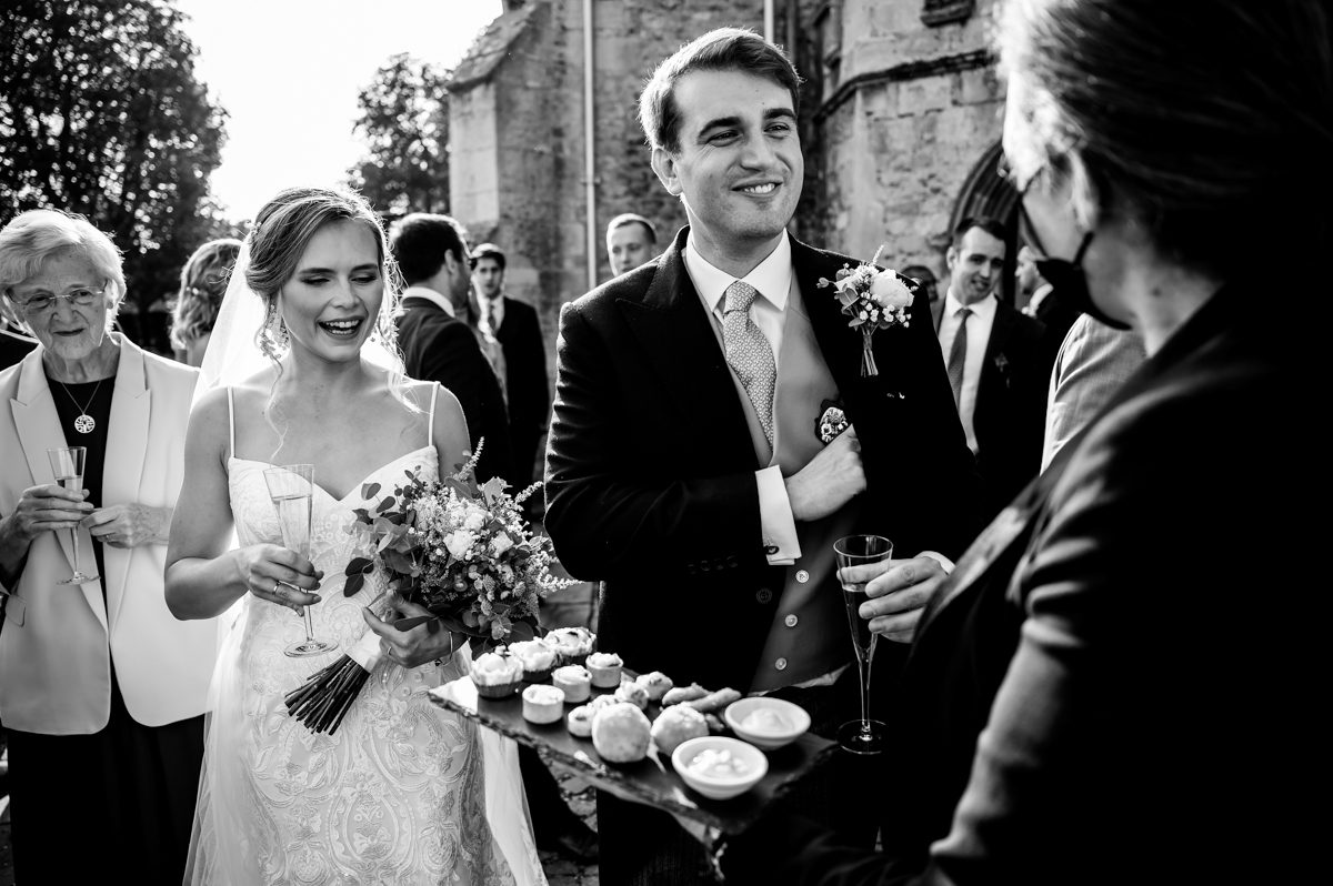 Notley Abbey Wedding - Rhianna & Greg