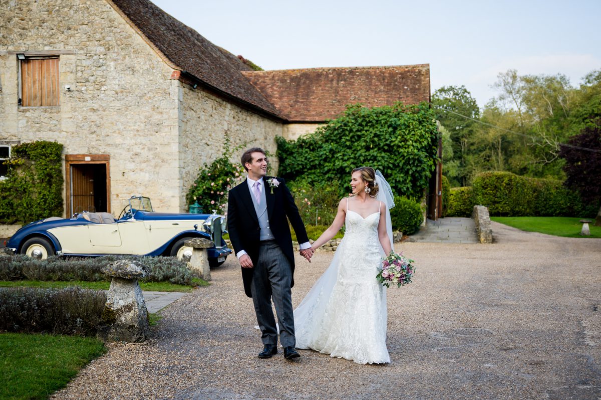 Notley Abbey Wedding - Rhianna & Greg