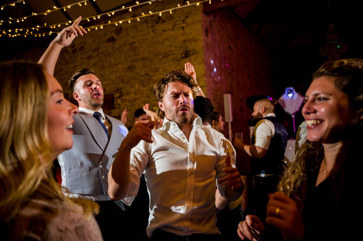 Notley Abbey Wedding - Rhianna & Greg