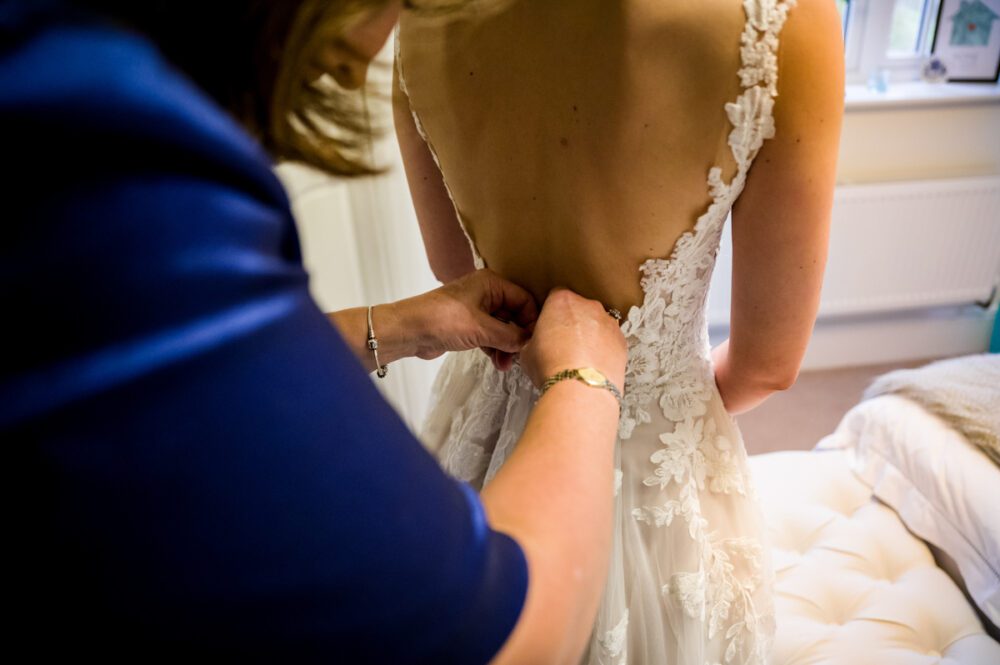 Notley Abbey Wedding - Sinead & Rob