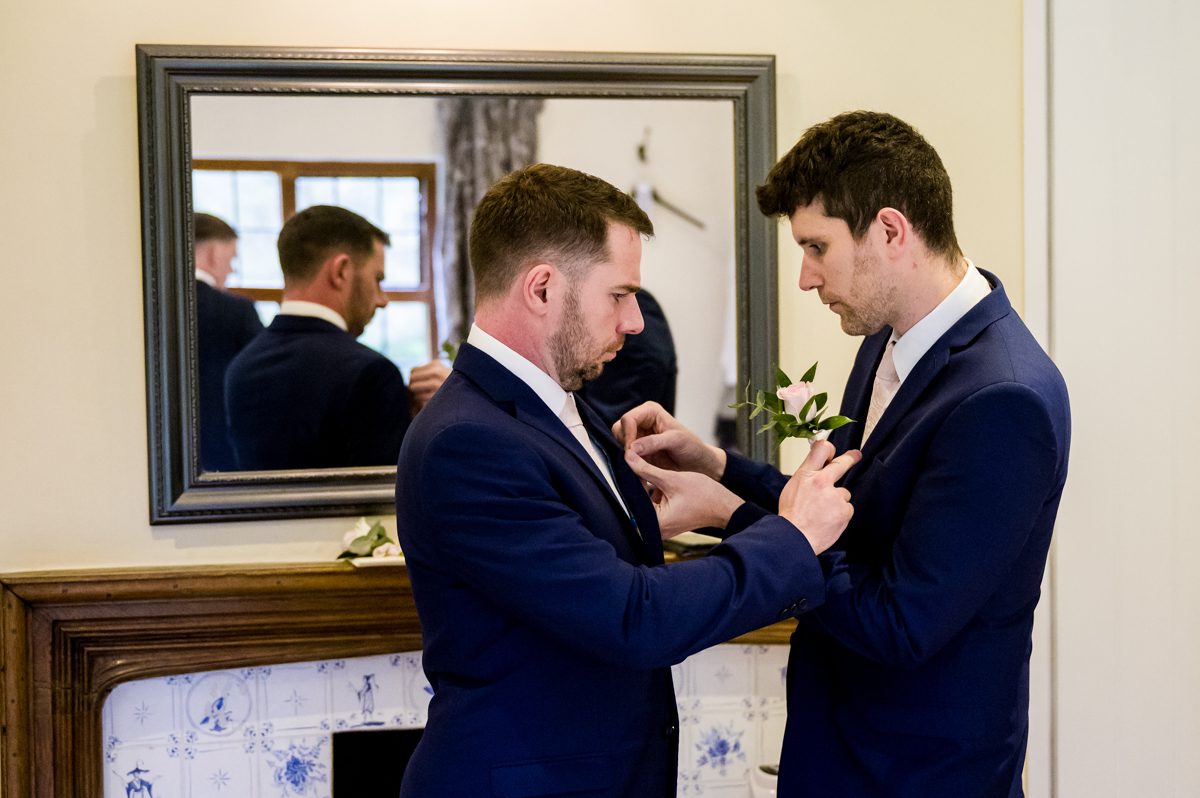 Notley Abbey Wedding - Sinead & Rob