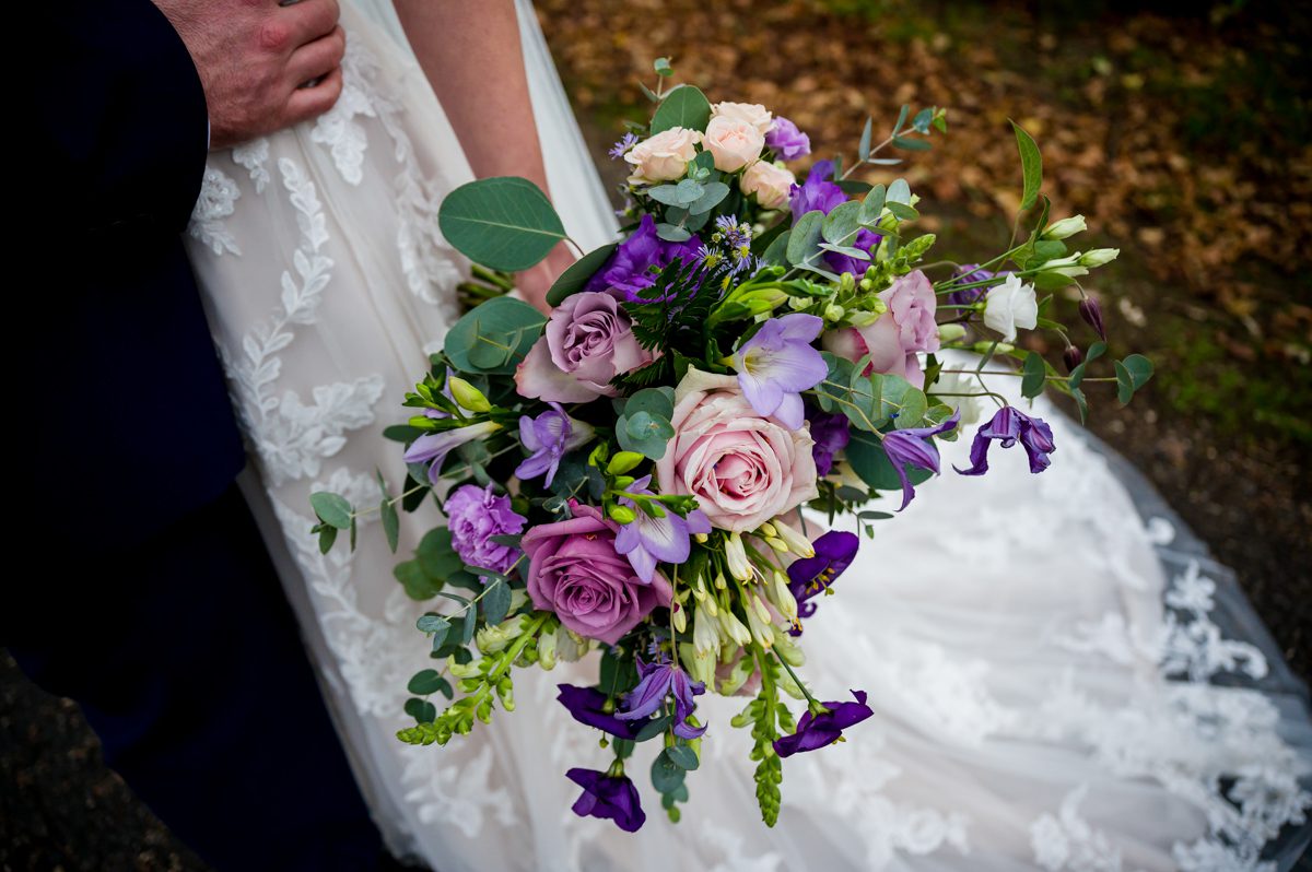 Notley Abbey Wedding - Sinead & Rob