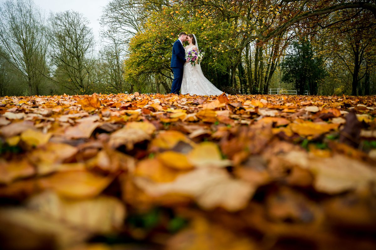 Notley Abbey Wedding - Sinead & Rob