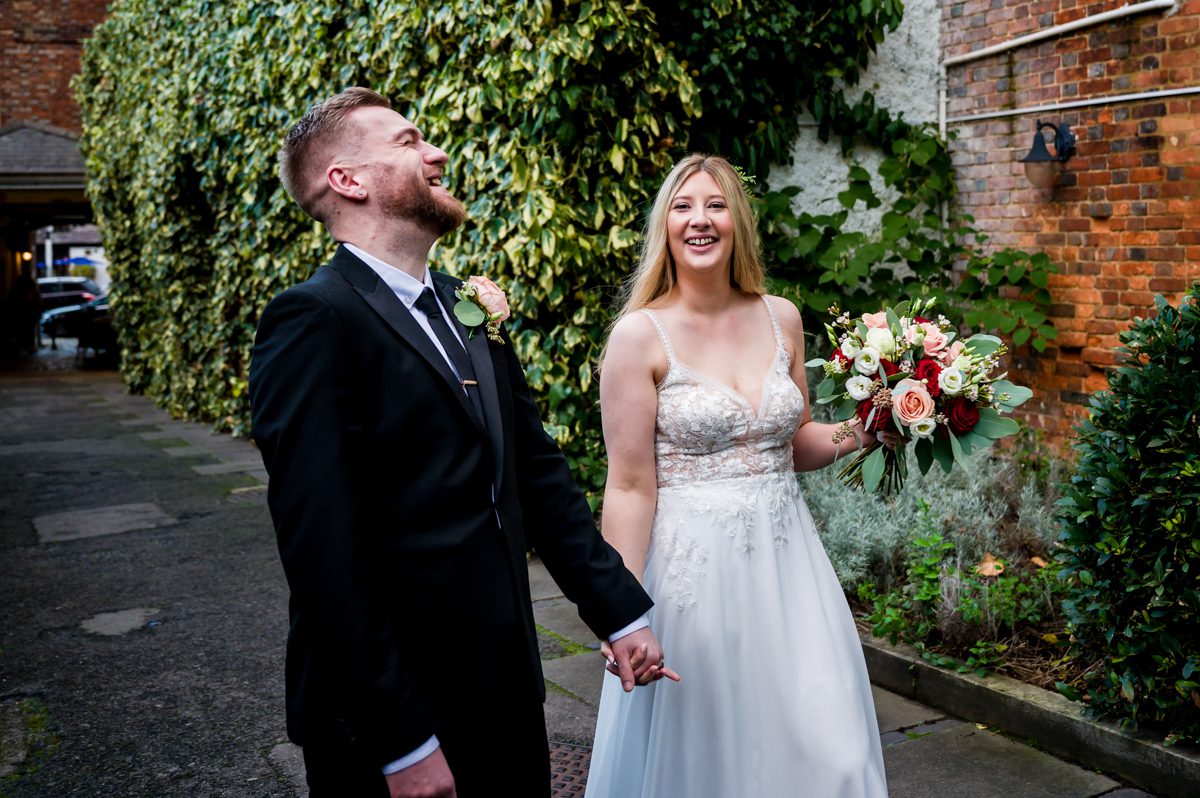Spread Eagle Thame Wedding - Stacey & Dan