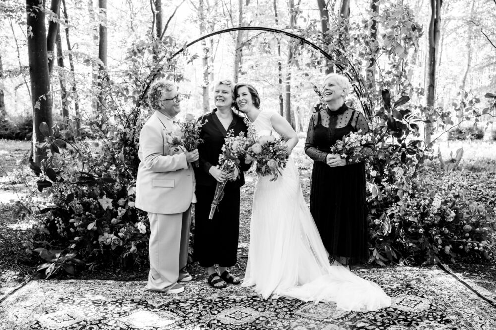 Evenley Wood Garden Wedding - Emma & John