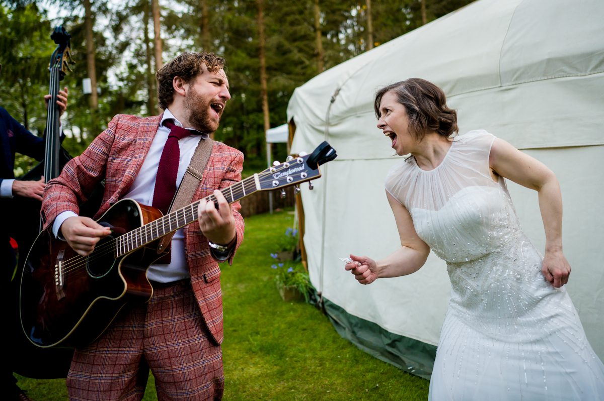 Evenley Wood Garden Wedding - Emma & John