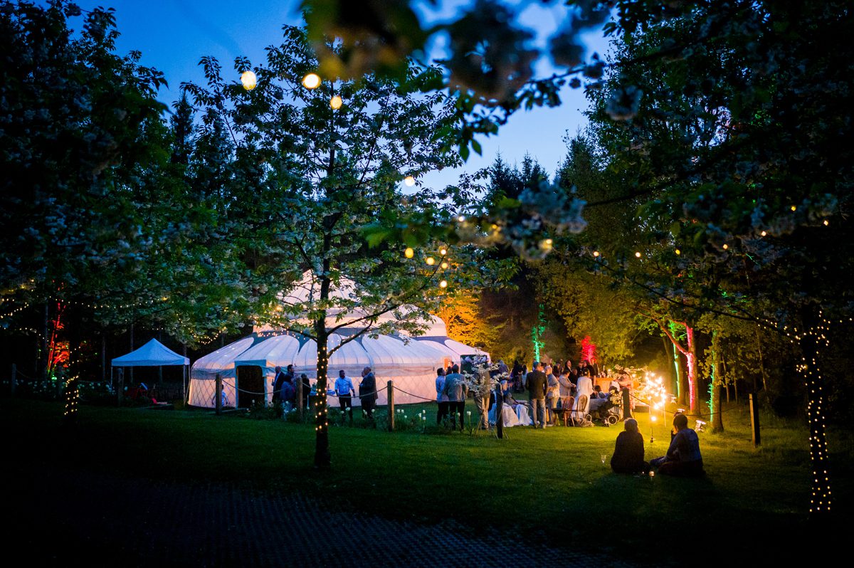 Evenley Wood Garden Wedding - Emma & John