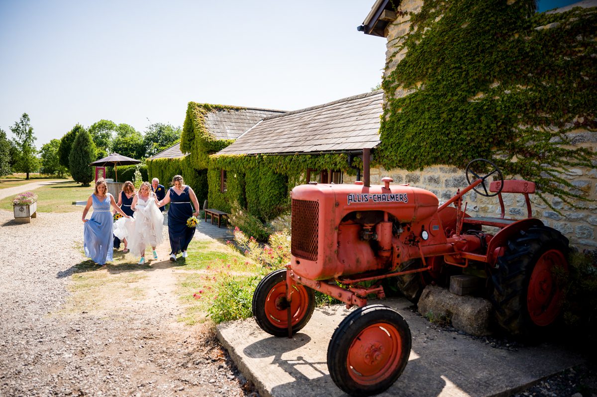 Huntsmill Farm Wedding - Lucy & Jordan