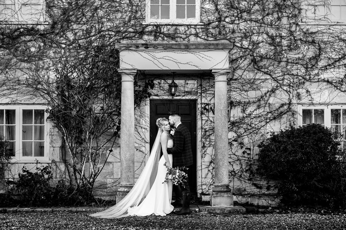 Winters Tale Country Barn Wedding - Fleur & Adam