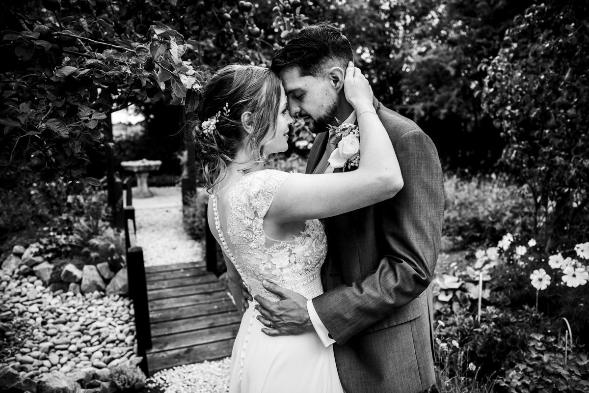 Winters Tale Country Barn Wedding - Maddy & Mark