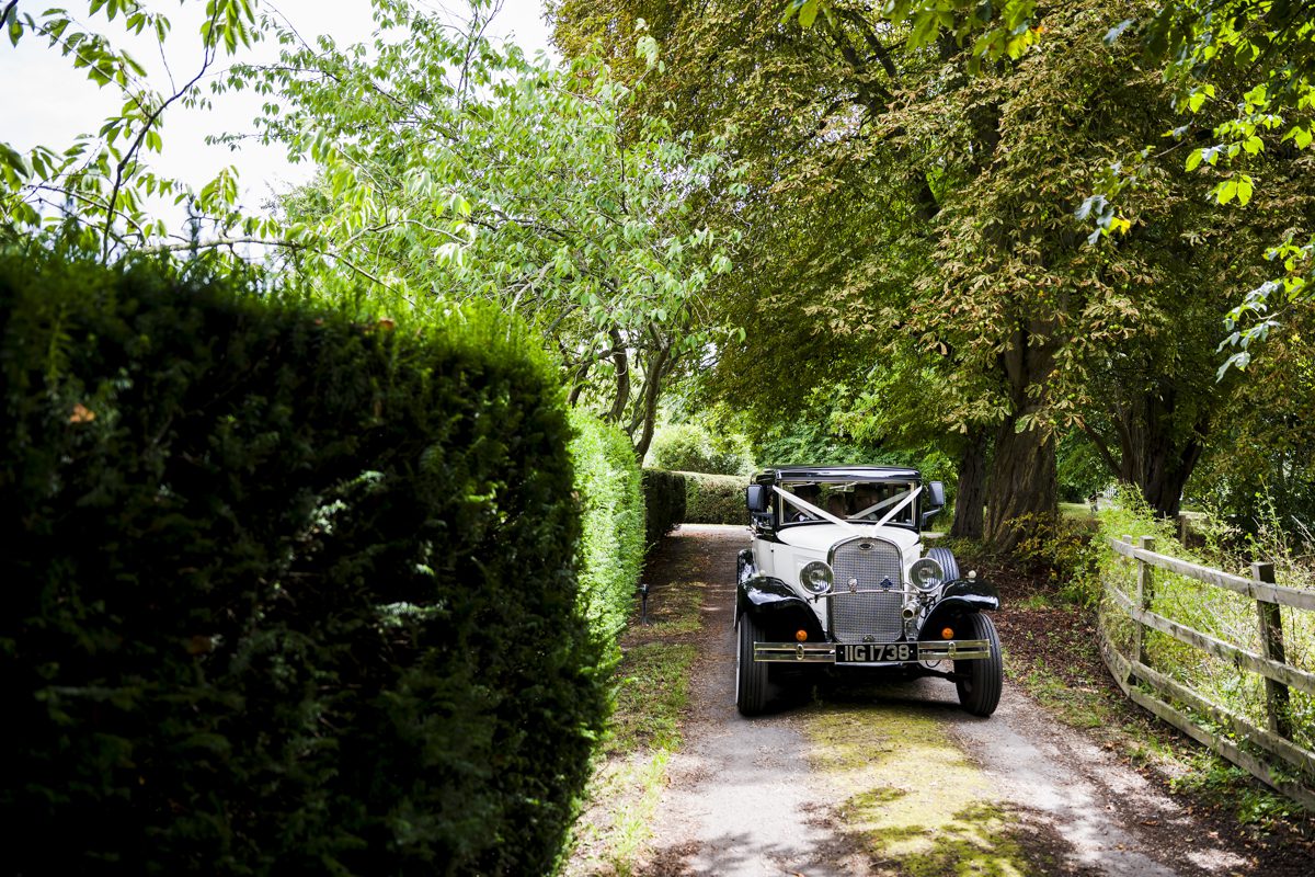 Notley Abbey Wedding - Maddie & Max