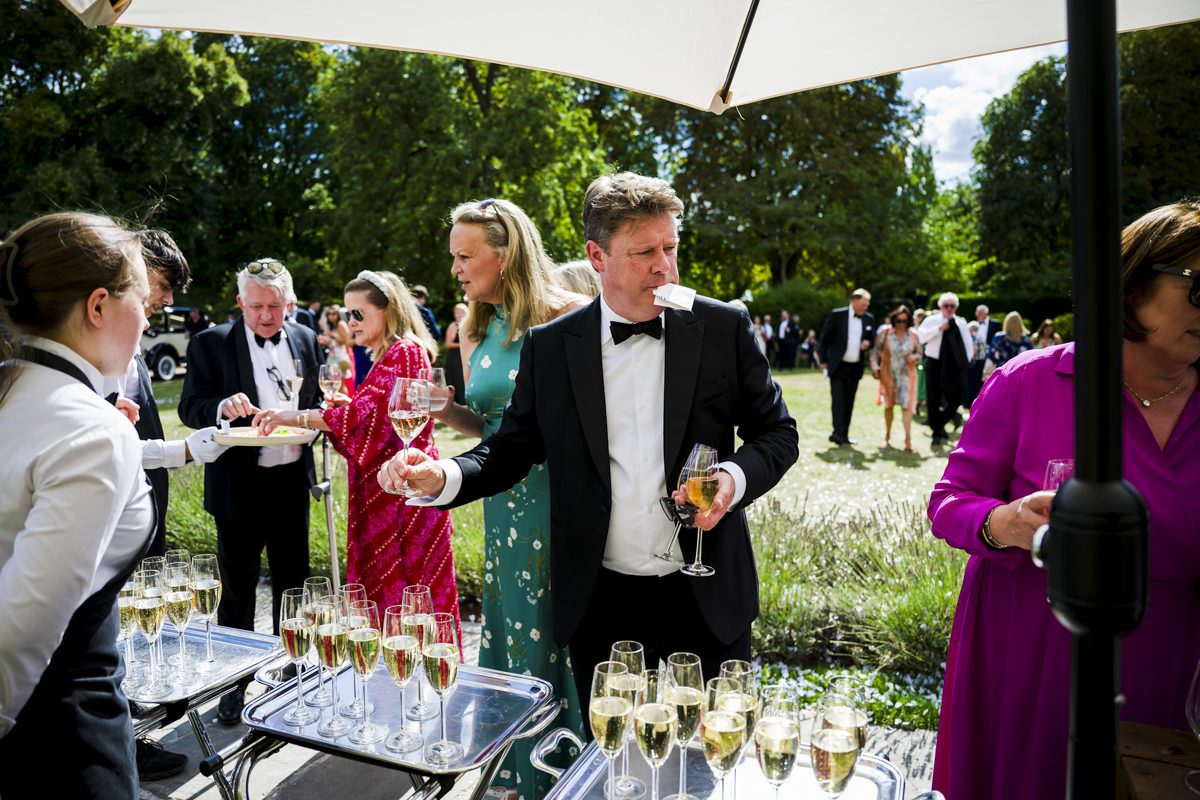 Notley Abbey Wedding - Maddie & Max