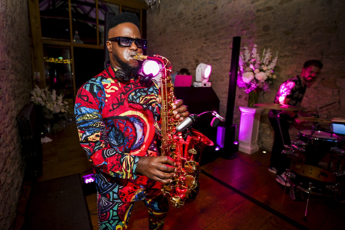 Notley Abbey Wedding - Maddie & Max