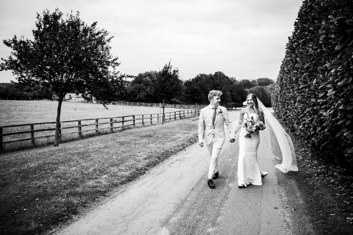 Notley Tythe Barn Wedding - Laura & Ed