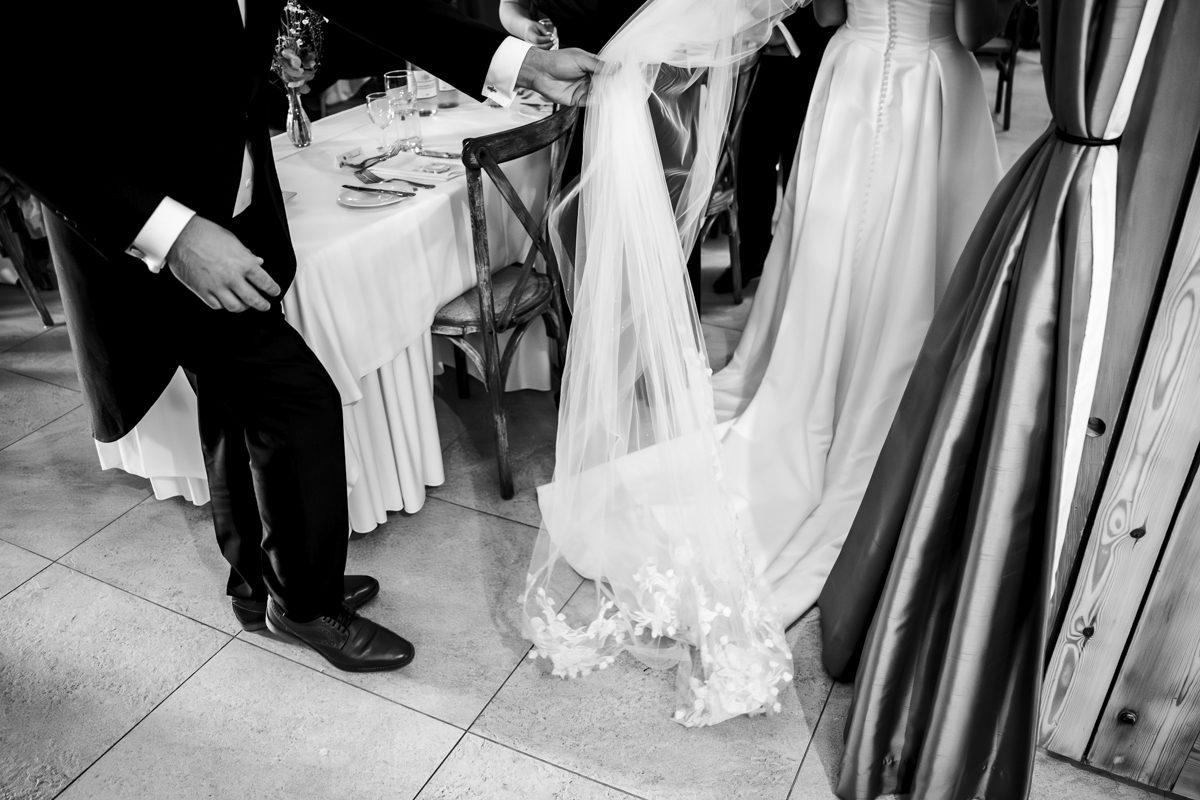 Notley Tythe Barn Wedding - Sammy & Simon