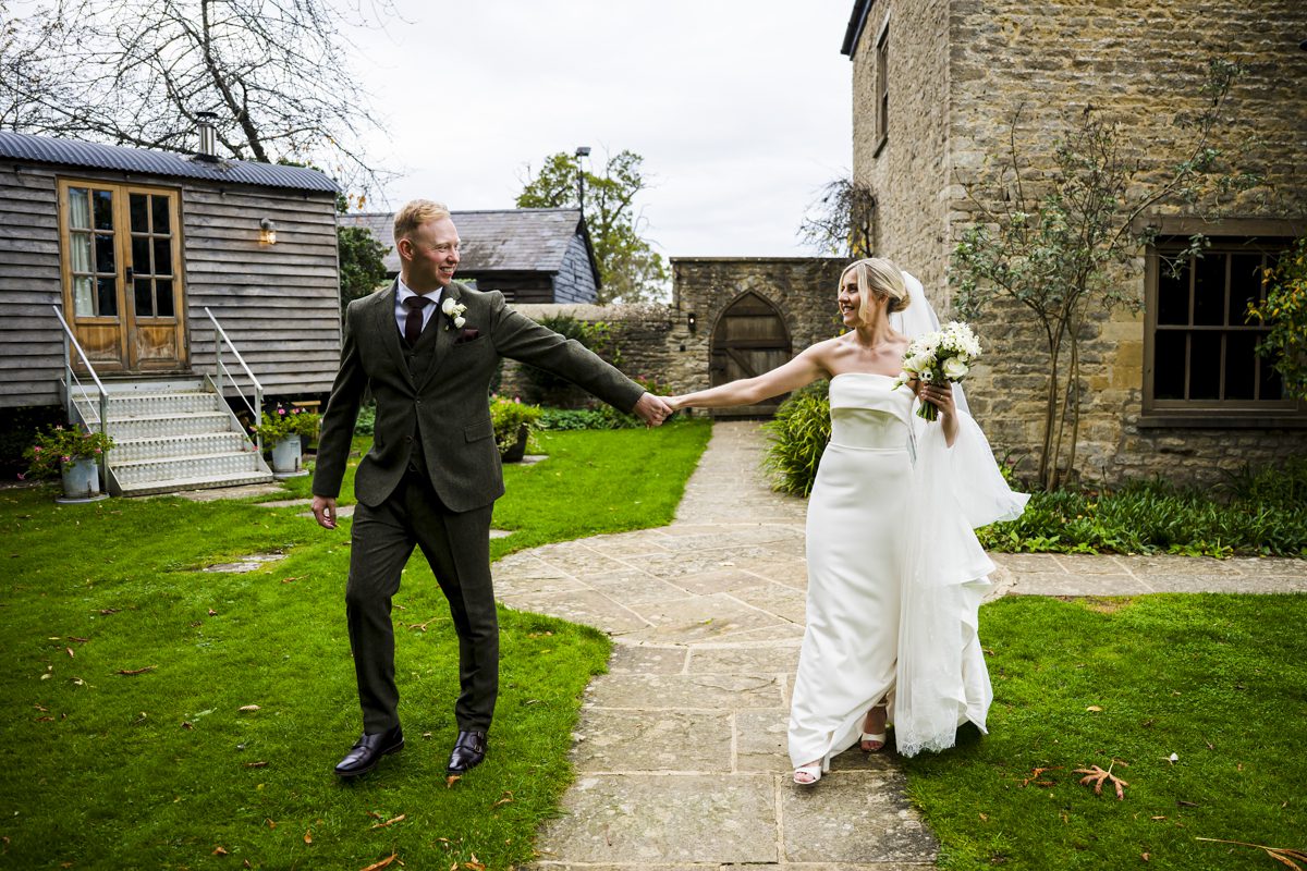 Tythe Barn Launton Wedding - Hannah & Matt